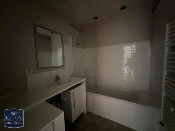 Appartement à louer 2 pièces 49.38m²