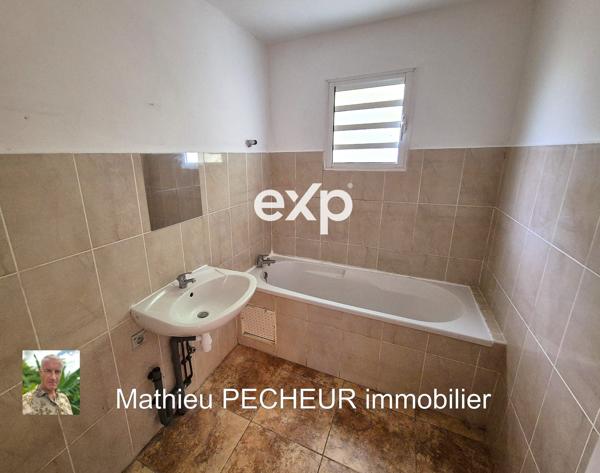 Sainte-Marie : Maison F4 (3 chambres) sur une parcelle de 674 m2