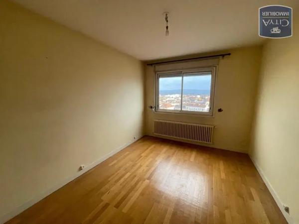Appartement à louer 2 pièces 63.03m² Bourg-en-Bresse (01000)