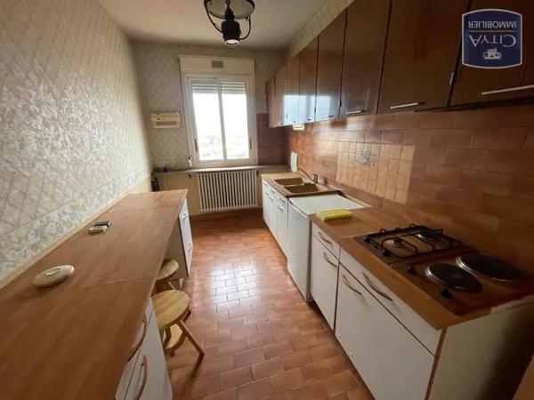 Appartement à louer 2 pièces 63.03m² Bourg-en-Bresse (01000)