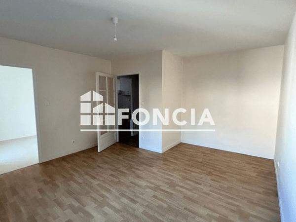 Location Appartement 2 pièces 38 m² - 15 RUE DU DESERT Limoges 87000