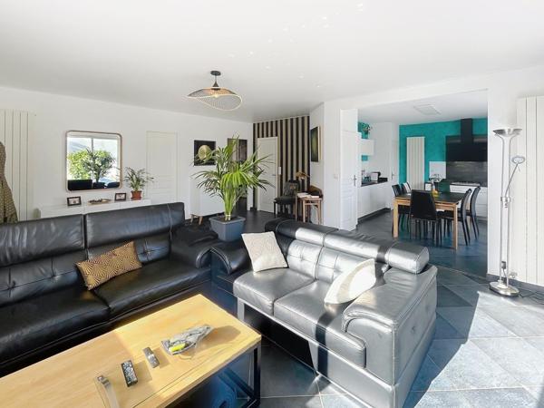 MAISON AU CALME REFAITE A NEUF