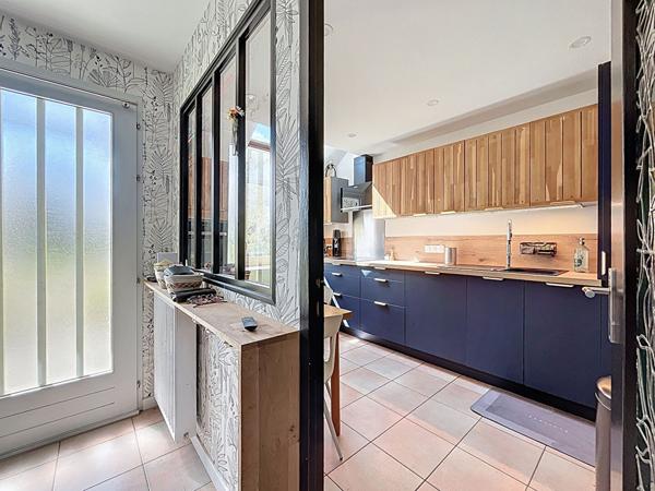 Maison 5 pièces 3 chambres à Saint Herblain - Quartier Preux, garage.