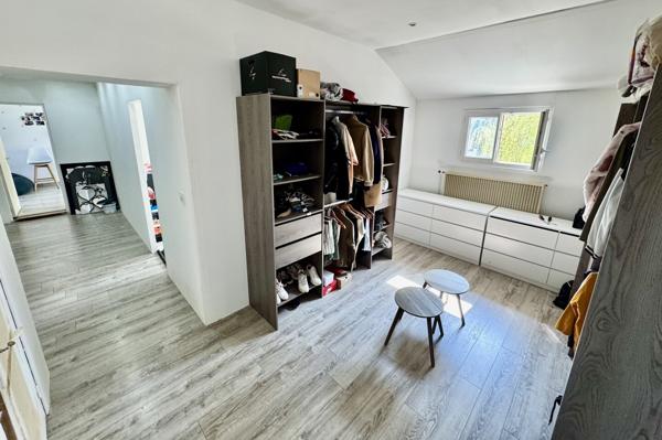 Maison 7 pièces sur 5000 m2 de terrain