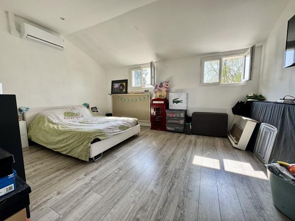 Maison 7 pièces sur 5000 m2 de terrain