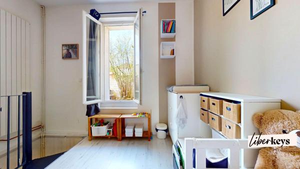 Appartement 2 pièces en rez-de-jardin 46m² + jardin 50 m² - Parking La Garenne-Colombes