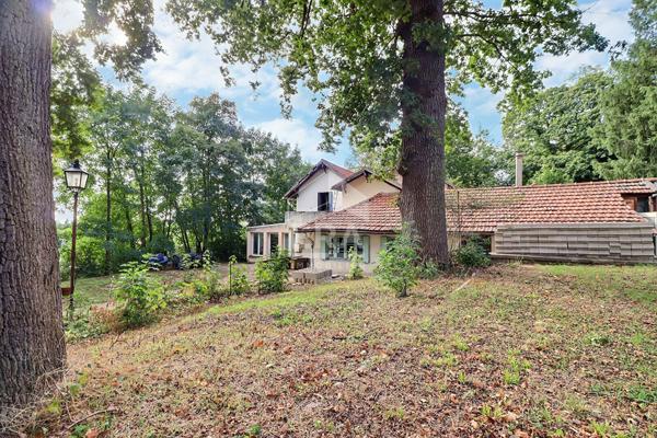 Maison Saint Leu La Foret 6 pièces sur 8141m² + HANGAR + DEPENDANCE
