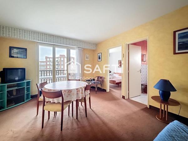 Apparemment 2 pièces avec place de parking et cave