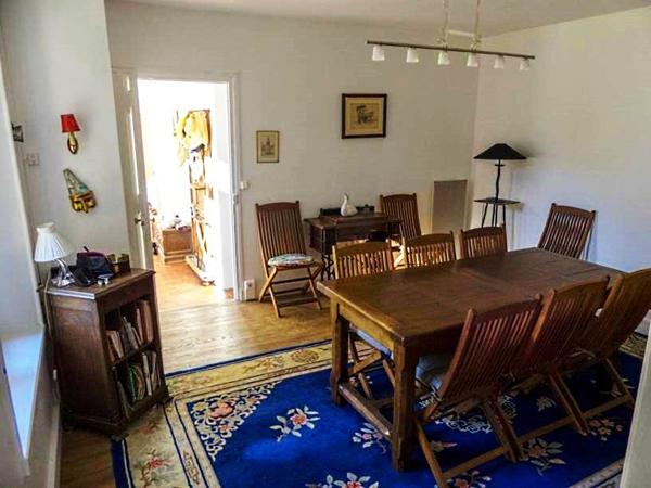 Corps de ferme à GUAINVILLE (78000)