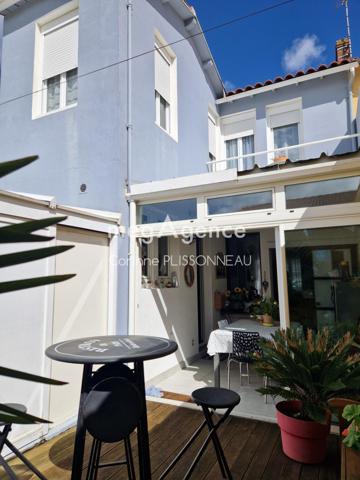 Maison à LES SABLES-D'OLONNE, 85100 - 4 pièces 101m²