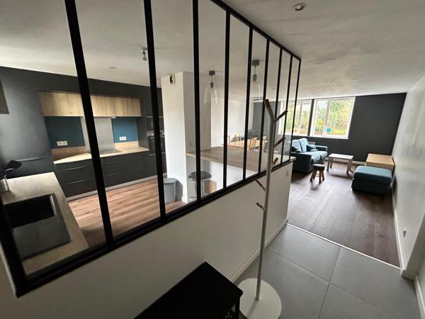 Appartement - Non meublé - Lesneven. Rue des Douves