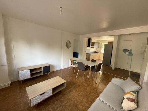 A LOUER : T4 à LILLE • Grand Palais • 1 250 € CC • Réf. G544