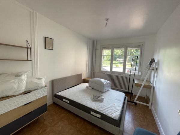A LOUER : T4 à LILLE • Grand Palais • 1 250 € CC • Réf. G544