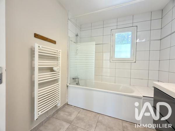 Maison à vendre 4 pièces 82 m² Saint-Maximin-la-Sainte-Baume
