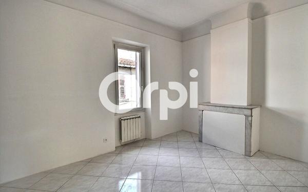 Maison à vendre    5 pièces • 118 m2 Marseille 10
