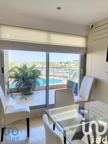 Appartement 5 pièces de 100 m² à Mandelieu-la-Napoule (06210)