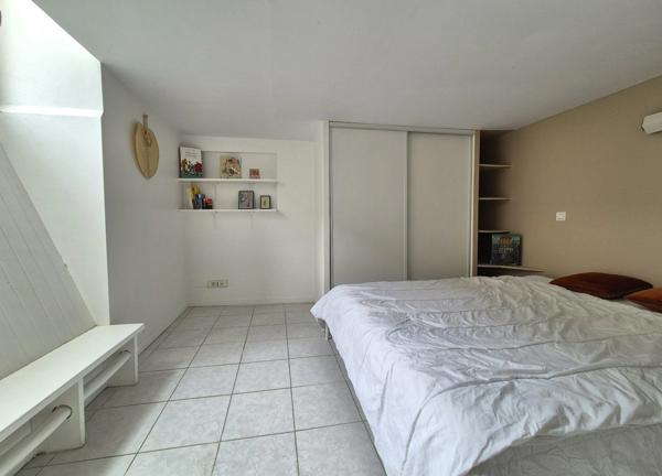 Maison avec patio Bordeaux St Genès