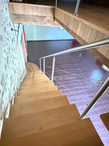 DUN LE PALESTEL SUPERBE GRANGE RENOVEE AVEC GOUT A USAGE PROFESSIONEL ET/ OU D'HABITATION OU DE GARAGE