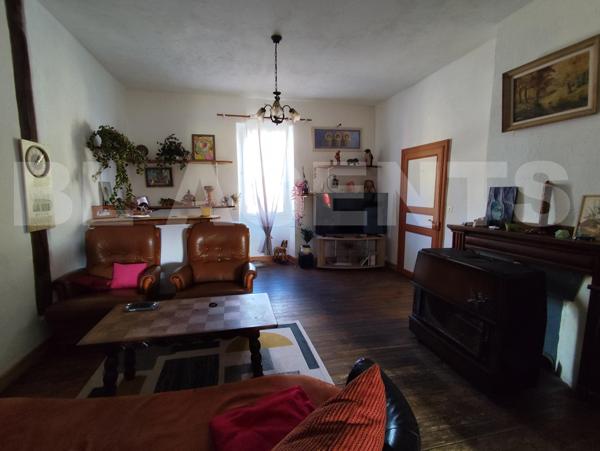 APPARTEMENT AVEC LOCAL COMMERCIAL SECTEUR PUYLAURENS