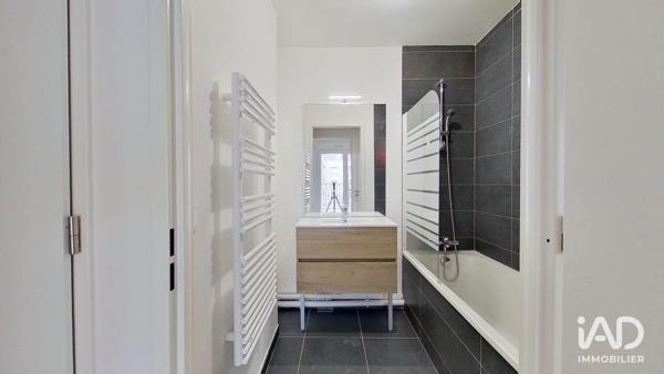 Appartement à vendre 4 pièces 82 m² Saint-Ouen-sur-Seine
