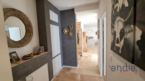VILLECROZE VILLA NEUVE PLAIN PIED 3 CHS AU CALME