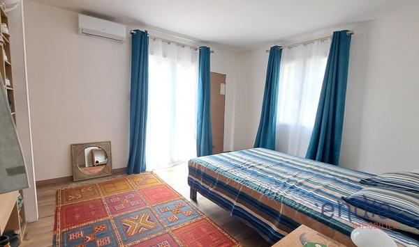 VILLECROZE VILLA NEUVE PLAIN PIED 3 CHS AU CALME