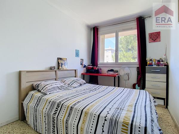 MARSEILLE 8/9EME - APPARTEMENT T3/4 - DERNIER ETAGE - QUARTIER MAZARGUES/LANCIER