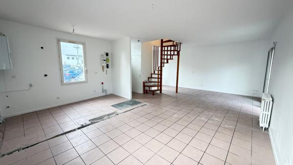 Maison à vendre à Talence - 5 pièces, 3 chambres, proche commodités
