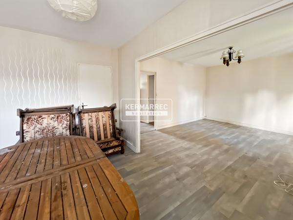 Appartement 7 pièces – 106 m² environ à Rennes Sainte-Thérèse (ref : 35182)