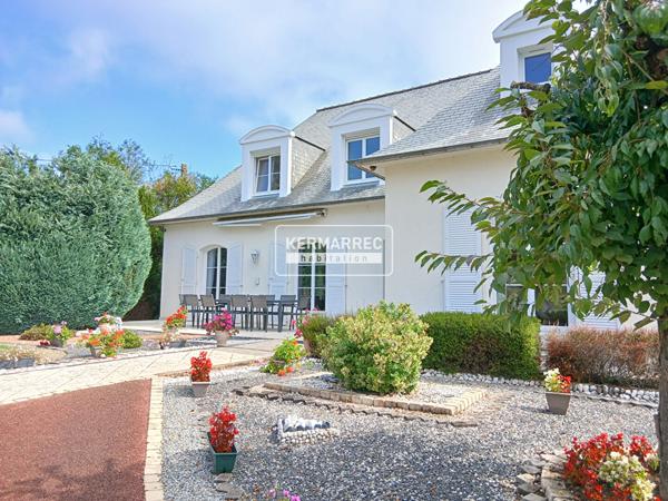Maison 7 pièces – 186 m² environ à Domloup (ref : 38226)