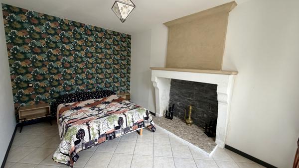 Confortable maison au charme certain Varaize (17400)
