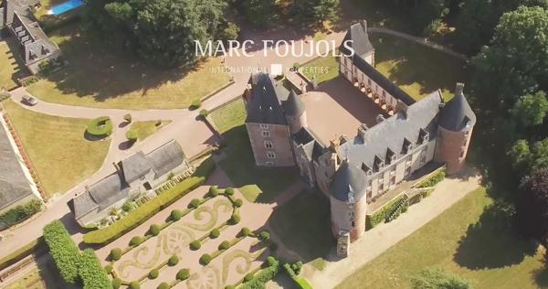 SOLOGNE – château en parfait état, parc 18 HA – 1h45 mn de Paris