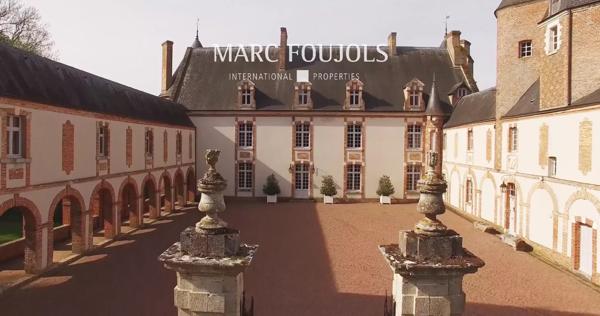 SOLOGNE – château en parfait état, parc 18 HA – 1h45 mn de Paris