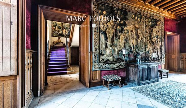 SOLOGNE – château en parfait état, parc 18 HA – 1h45 mn de Paris