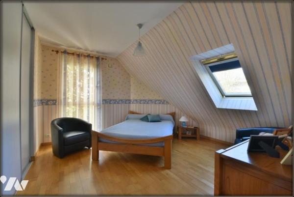 GRANDE MAISON D'ARCHITECTE 236m2 LE RHEU CENTRE