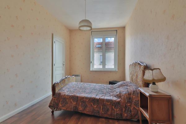 Maison de 217 m² habitable avec un grand terrain