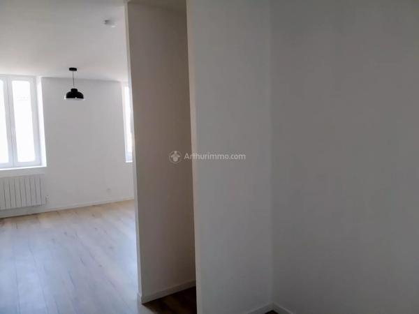 Location                                                      Appartement
                        
                     2 pièces                      39 m2                     à Carmaux