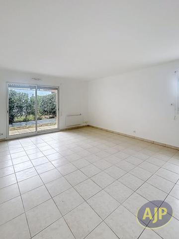 Vente appartement Saint Marc Sur Mer : 336 000 € - AJP Immobilier Saint-Marc-sur-Mer