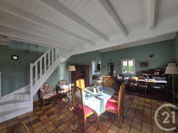 Maison à vendre  5 pièces - 180 m2 LESPARRE MEDOC - 33