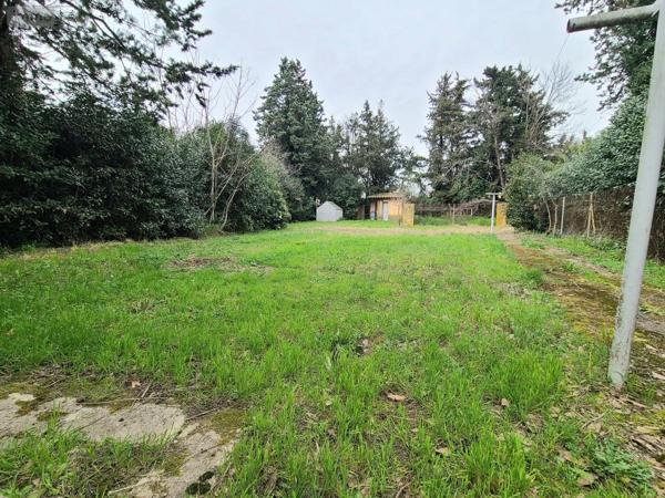 Maison à vendre à Pierrelatte dans la Drôme (26700), ref : 26060-827