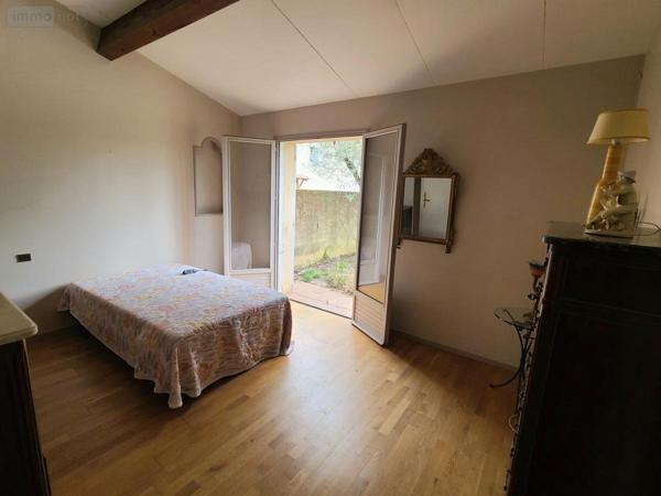 Maison à vendre à Pierrelatte dans la Drôme (26700), ref : 26060-827