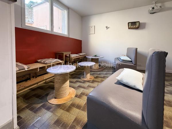 Local d'activités de 52 m²