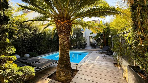 Maison/Villa avec vue mer à Royan de 229.22m2