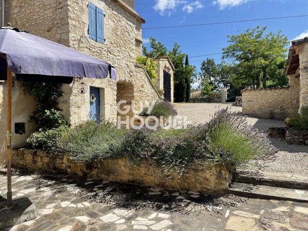 MAISON À VENDRE DE 8 PIÈCES DE 266,00 M²