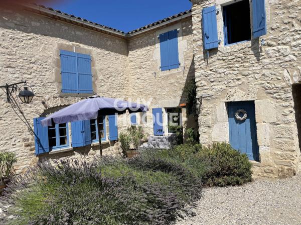 MAISON À VENDRE DE 8 PIÈCES DE 266,00 M²