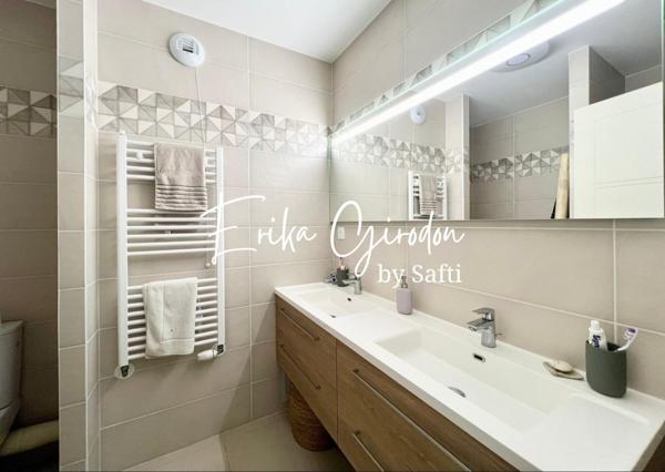 Appartement récent T4 avec balcon