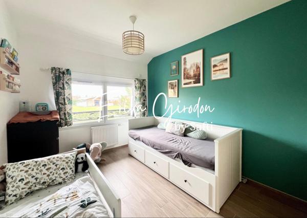 Appartement récent T4 avec balcon