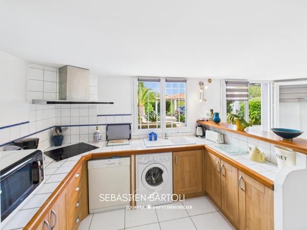 Villa vue montagne avec piscine et 3 dépendances