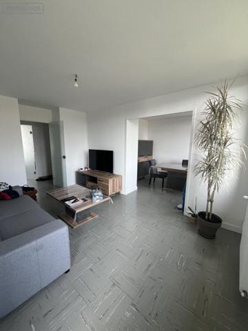 Appartement à louer à Pierrelatte dans la Drôme (26700), ref : 26060-L118