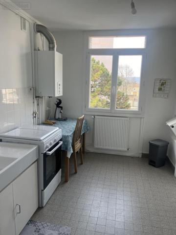 Appartement à louer à Pierrelatte dans la Drôme (26700), ref : 26060-L118